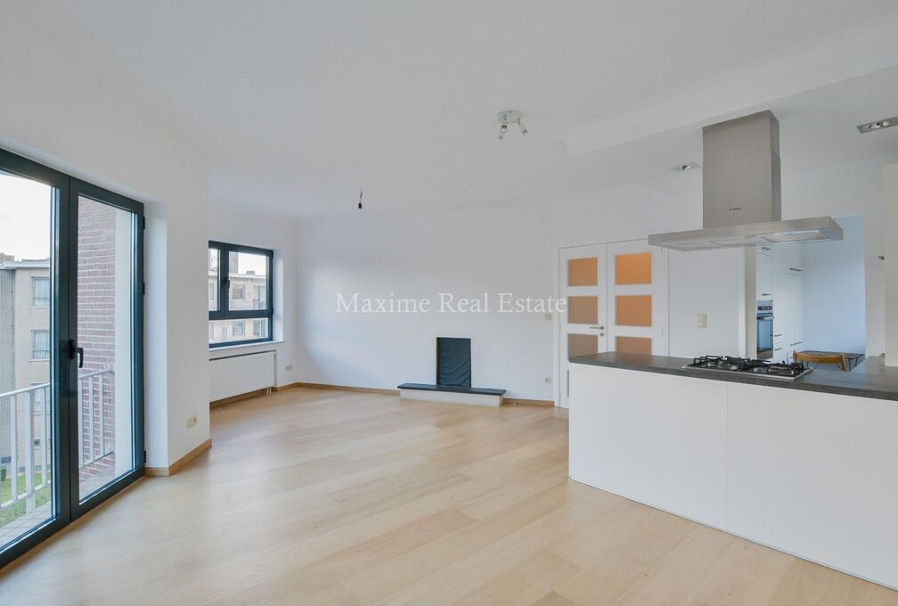 Appartement te huur in Woluwe-Saint-Pierre