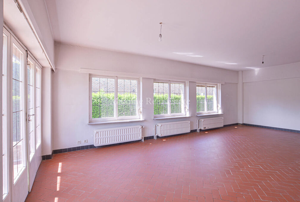 Appartementsgebouw te koop in Wezembeek-Oppem