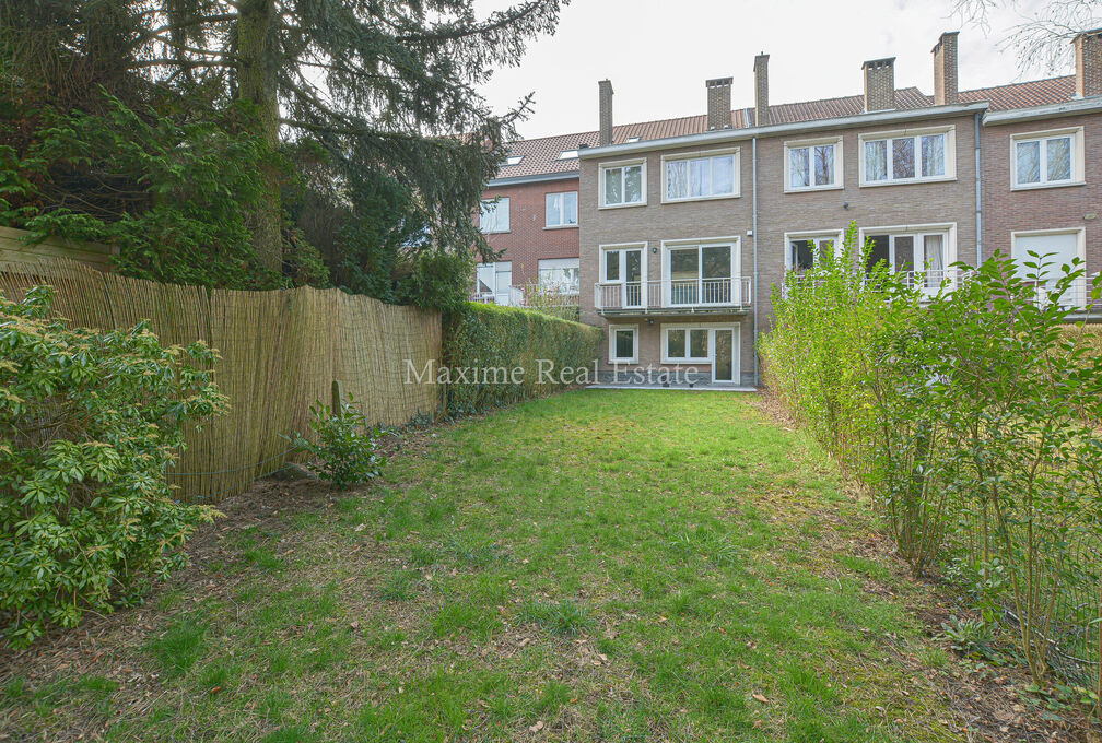 Bel-etage for rent in Sint-Pieters-Woluwe