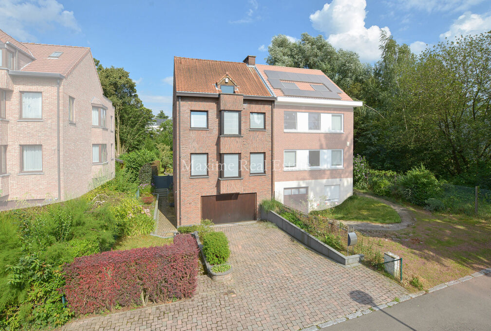 Bel-etage for sale in Sint-Pieters-Woluwe