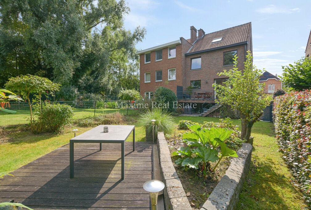 Bel-etage for sale in Sint-Pieters-Woluwe