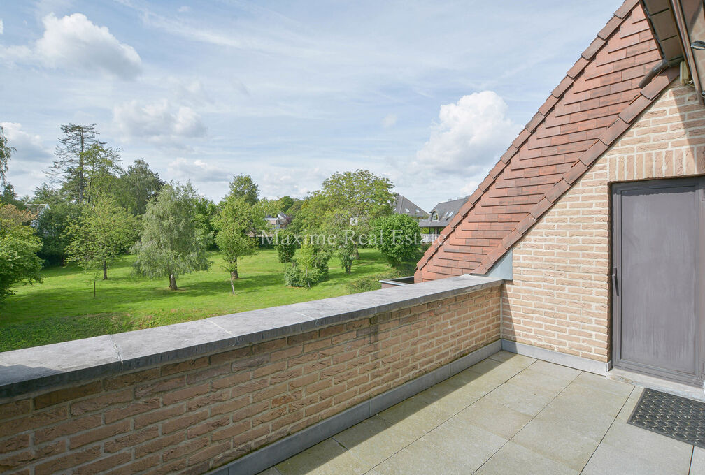 Duplex for rent in Sint-Pieters-Woluwe