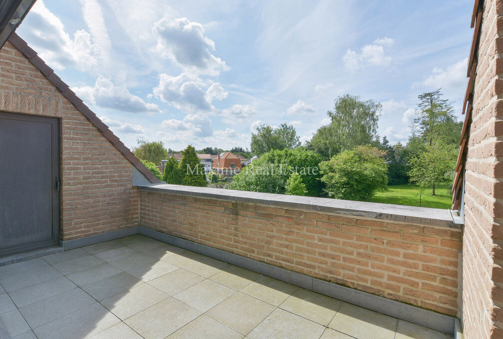 Duplex for rent in Sint-Pieters-Woluwe