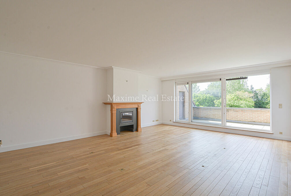 Duplex for rent in Sint-Pieters-Woluwe