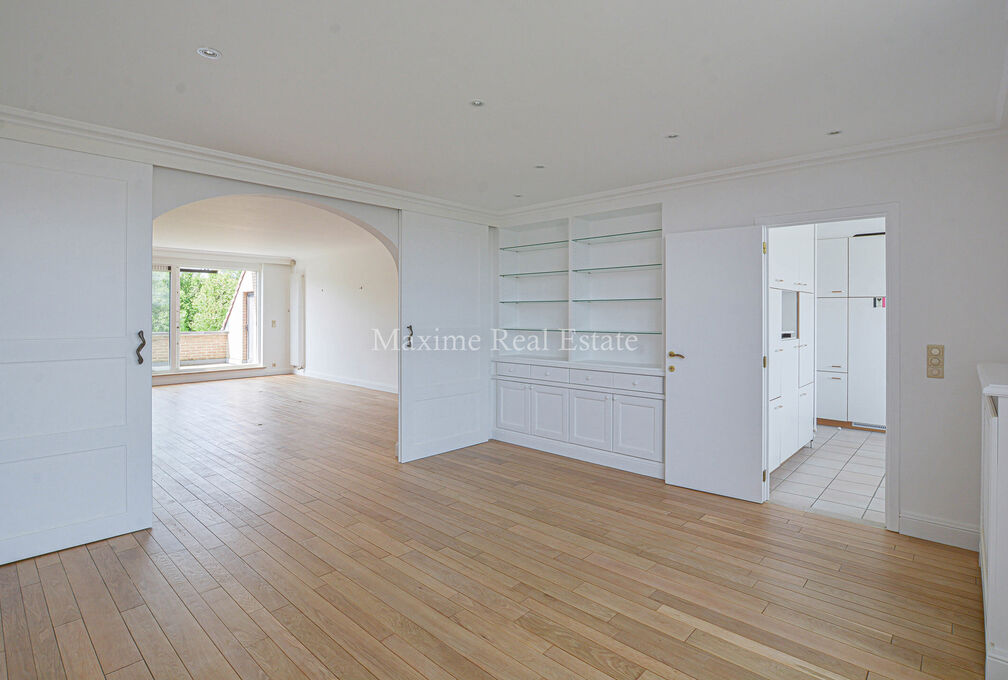 Duplex for rent in Sint-Pieters-Woluwe