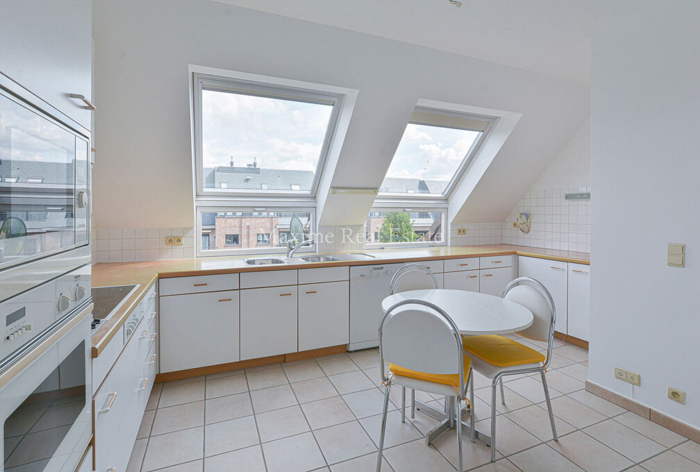 Duplex for rent in Sint-Pieters-Woluwe