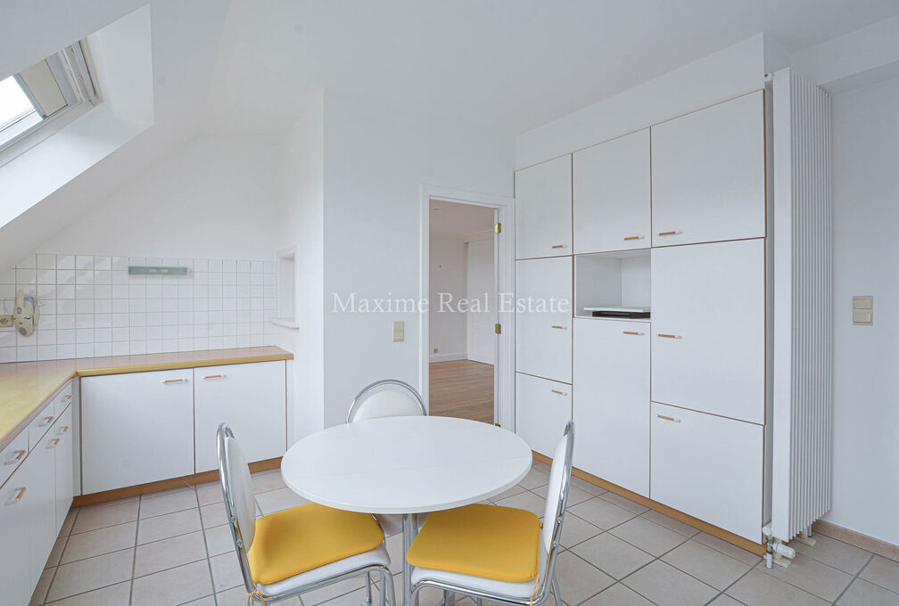 Duplex for rent in Sint-Pieters-Woluwe