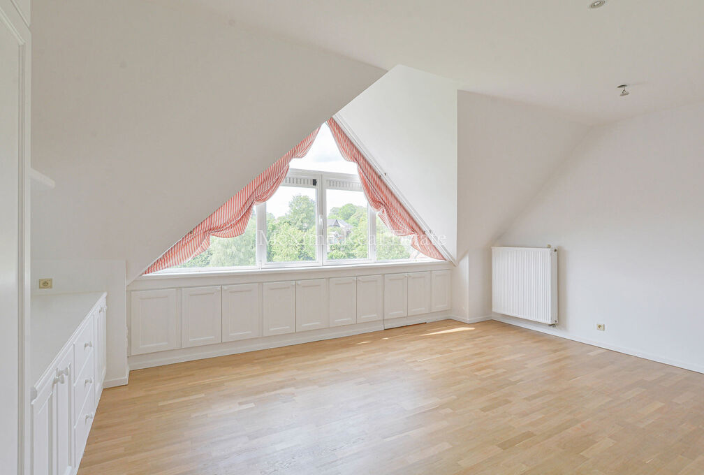 Duplex for rent in Sint-Pieters-Woluwe