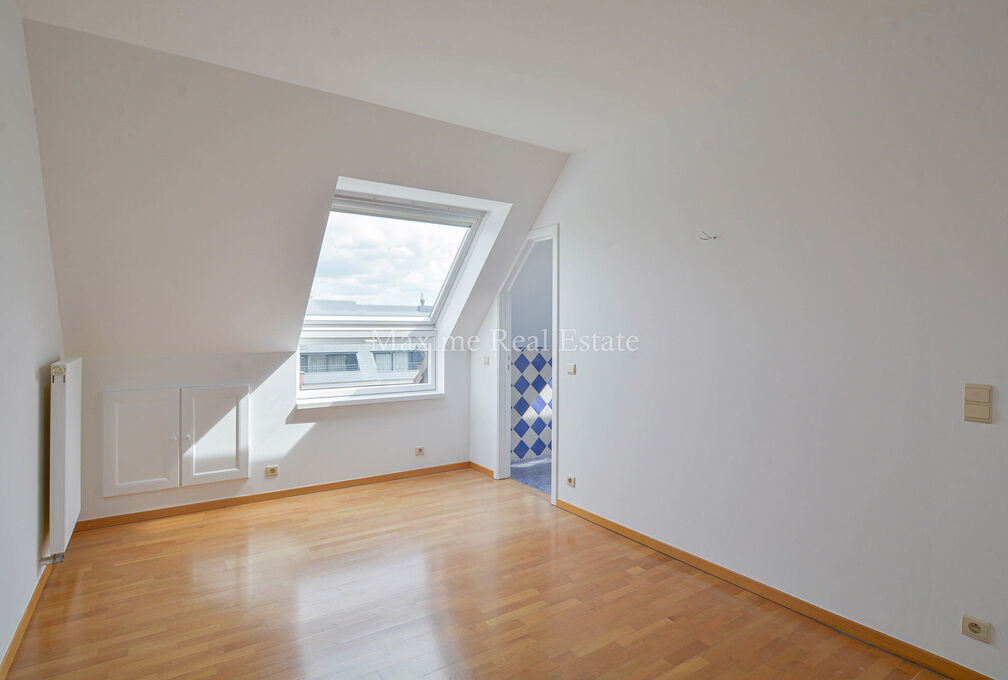 Duplex for rent in Sint-Pieters-Woluwe