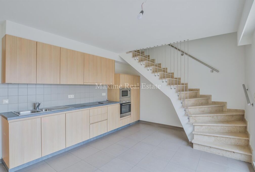 Duplex for rent in Sint-Pieters-Woluwe