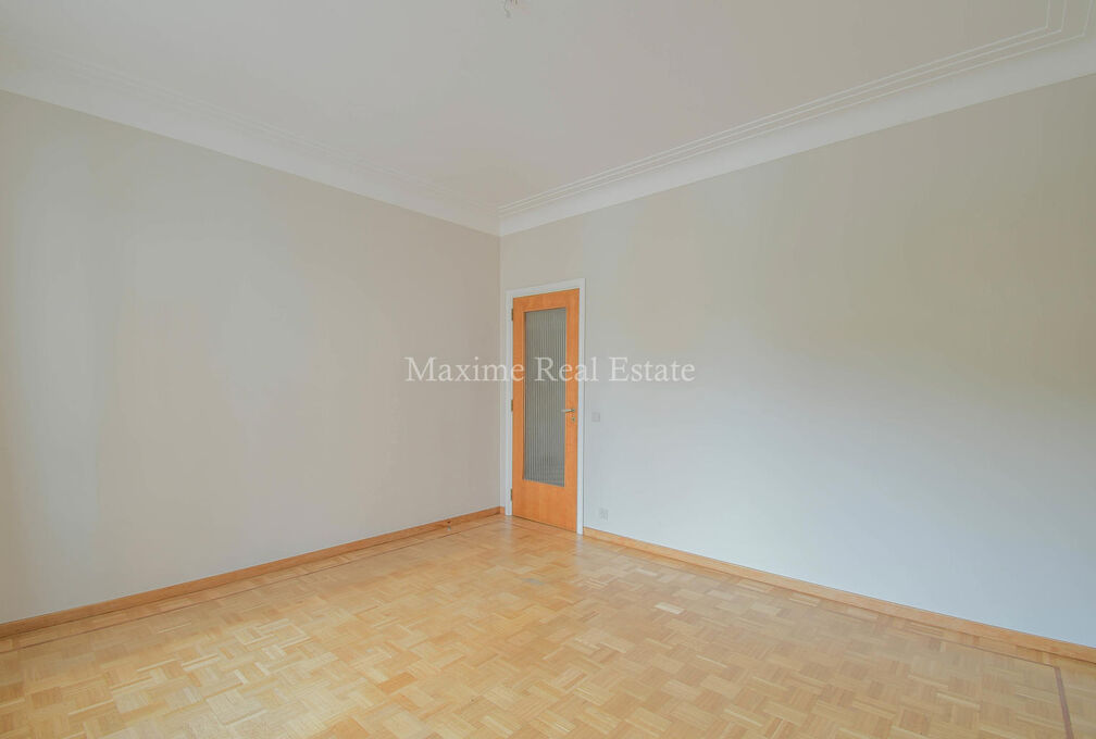 Flat for rent in Schaarbeek