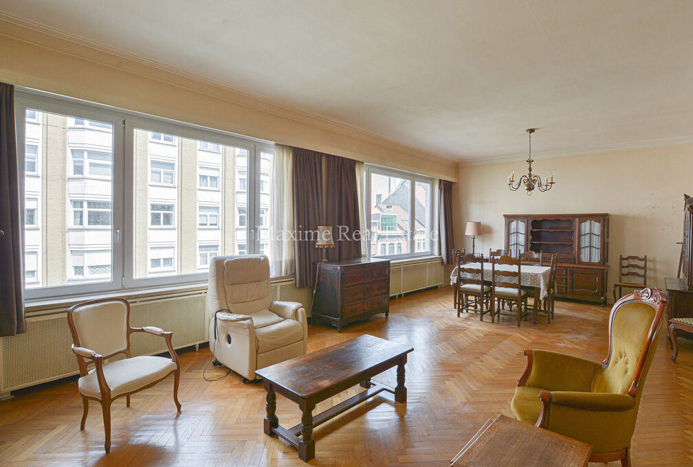 Flat for sale in Schaarbeek