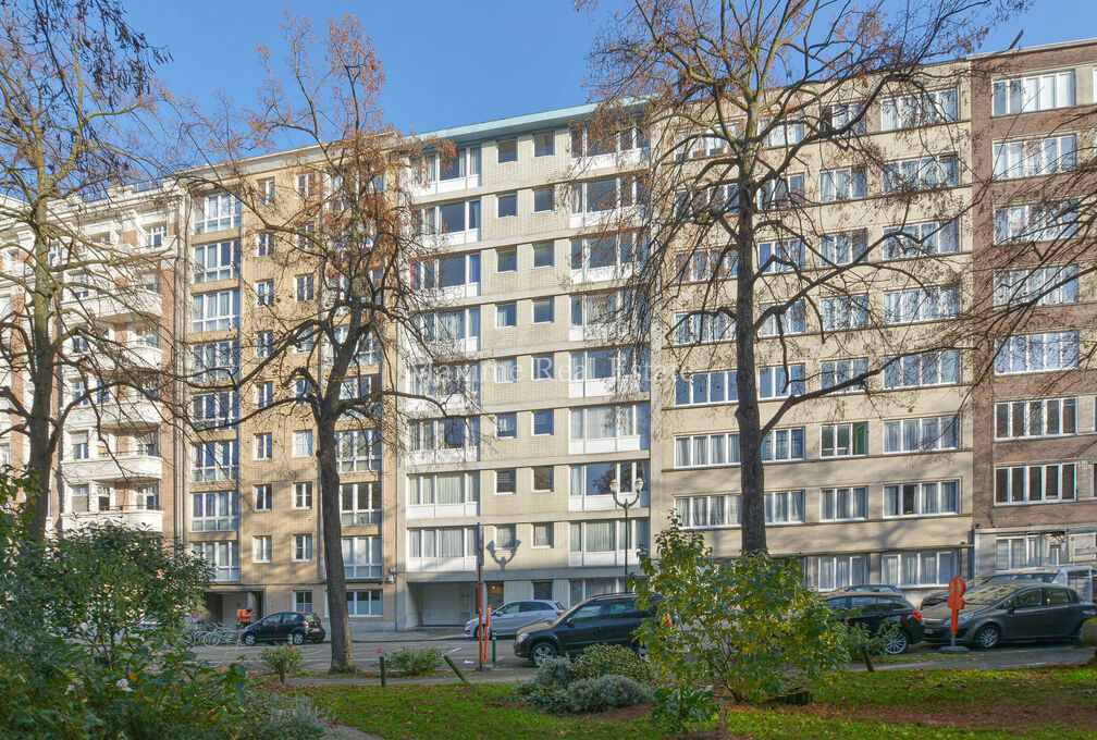 Flat for sale in Schaarbeek