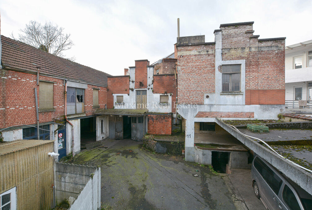 Gebouw voor gemengd gebruik te koop in Sint-Agatha-Berchem