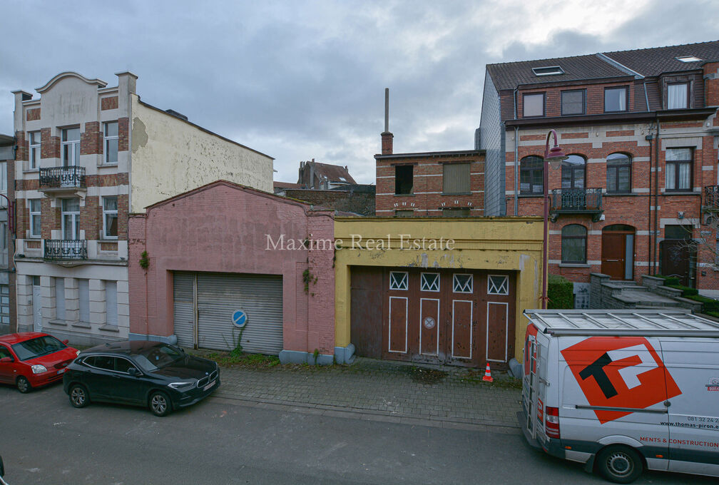 Gebouw voor gemengd gebruik te koop in Sint-Agatha-Berchem