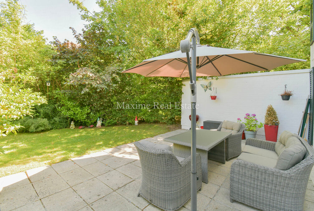 Ground floor with garden for sale in Woluwe-Saint-Lambert