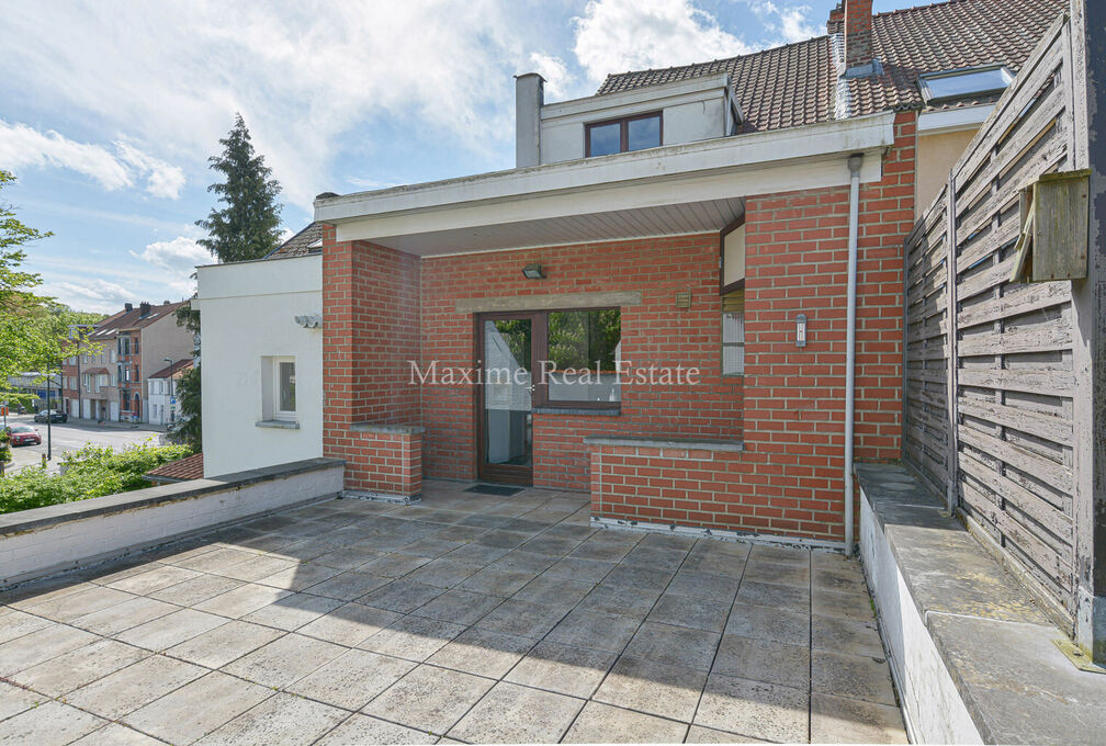 Multi-purpose building for sale in Woluwe-Saint-Pierre