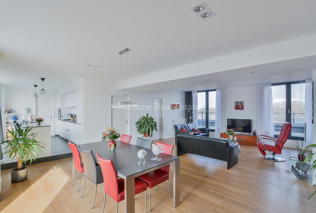 Penthouse te huur in Woluwe-Saint-Lambert