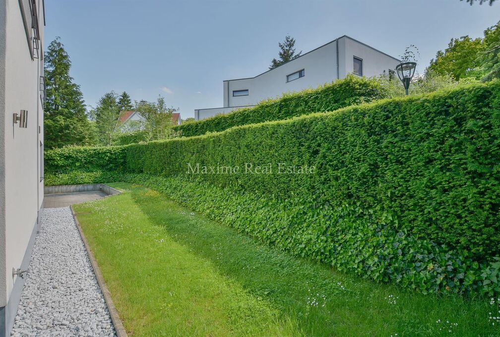 Villa for rent in Woluwe-Saint-Pierre