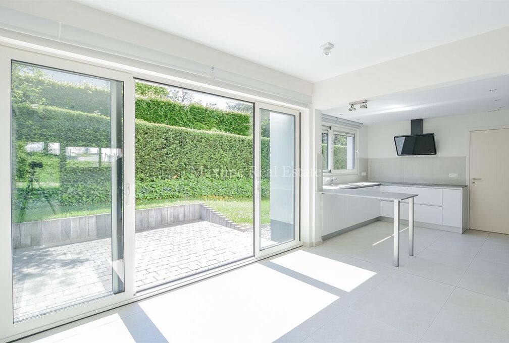 Villa for rent in Woluwe-Saint-Pierre