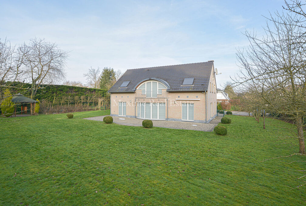 Villa te huur in Wezembeek-Oppem