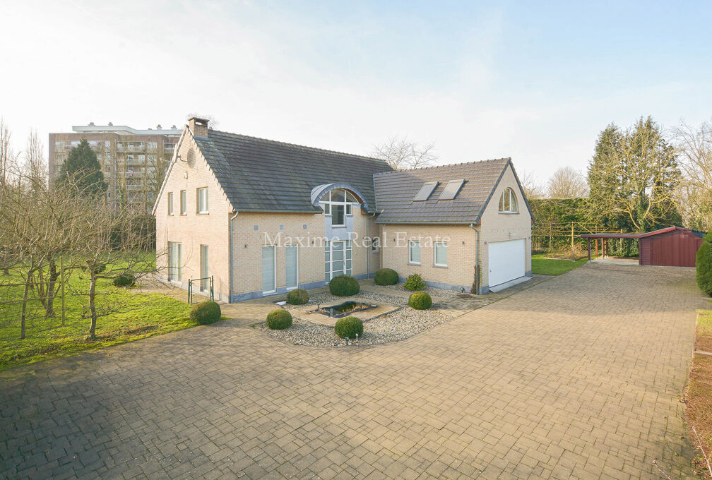 Villa te huur in Wezembeek-Oppem