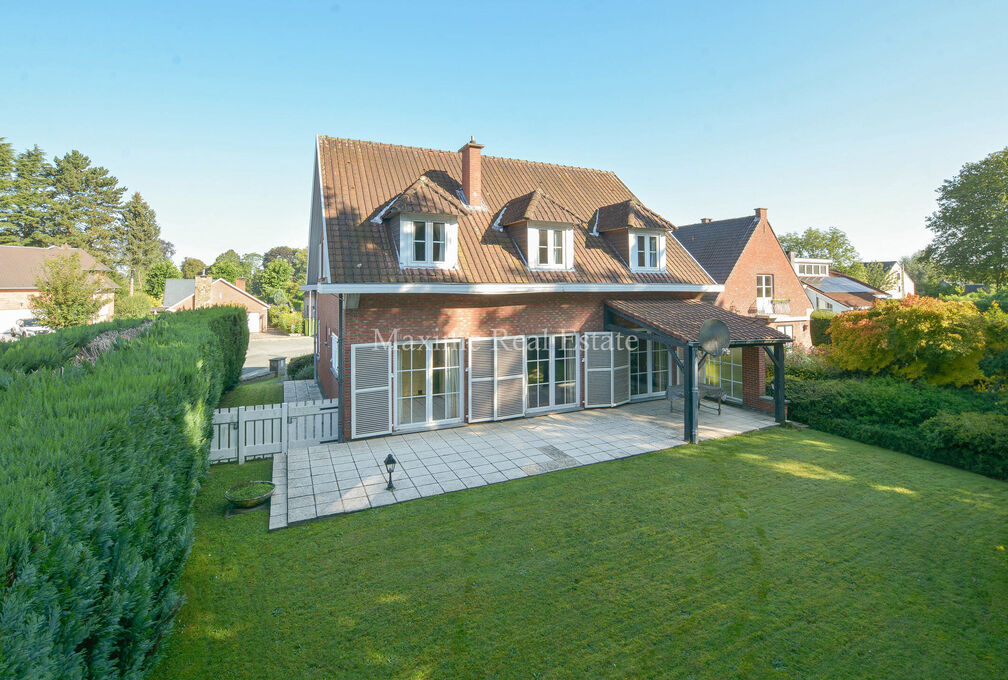 Villa te koop in Wezembeek-Oppem