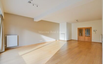 Ground floor for rent in Kraainem